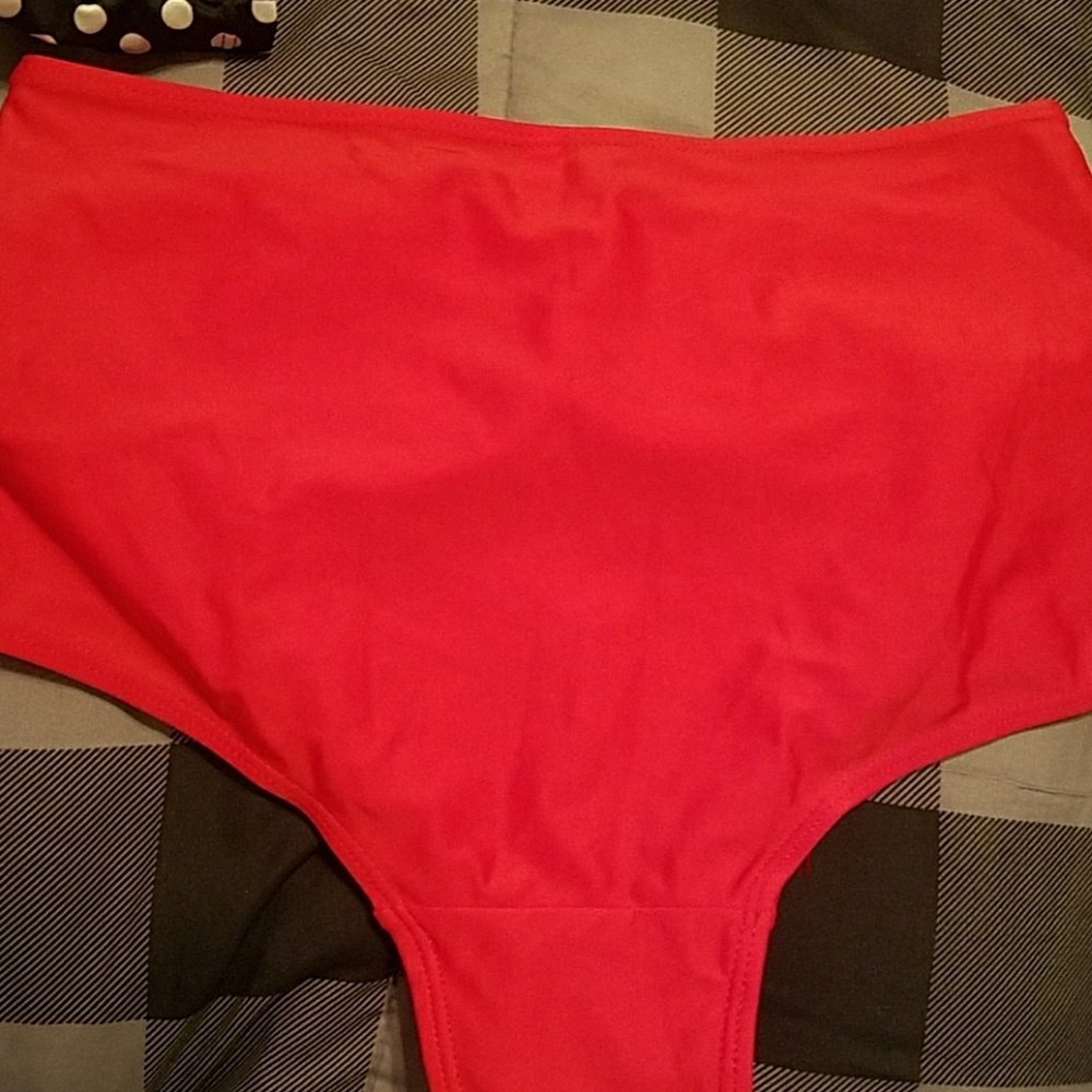 Bathing suit - Picture 5 of 6